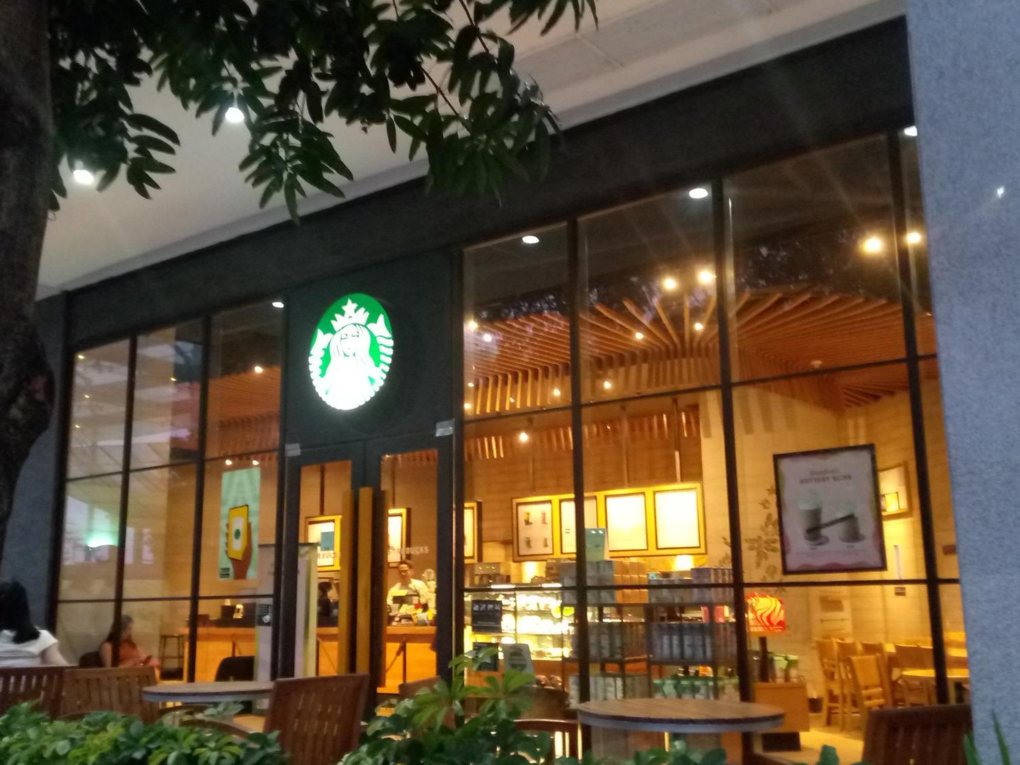 Mactan Newtown 8 Boulevard Deluxe Punta Engaño Exterior foto